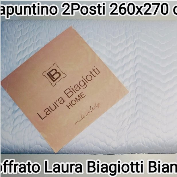 Copriletto trapuntato goffrato matrimoniale by Laura Biagiotti